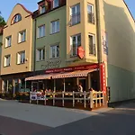 Gosciniec Jantar Han/Misafirhane 3*